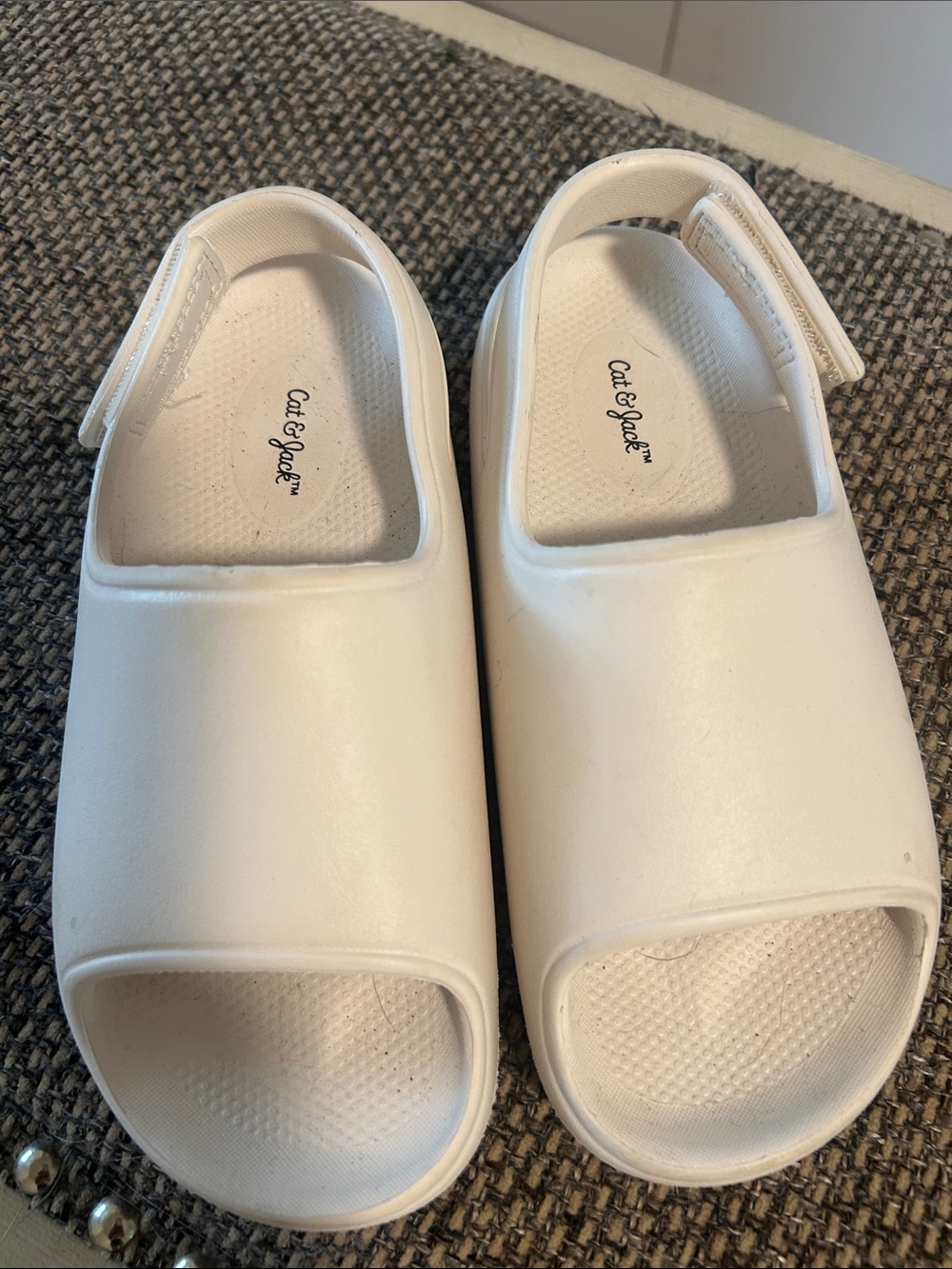 Cat & Jack White Open-Toe Slide Sandals for Kids